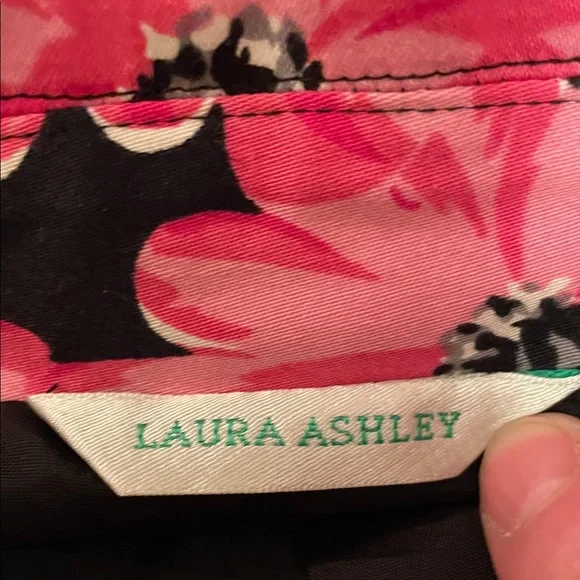 Laura Ashley Pink Floral Full Zip Jacket Size Medium - Picture 8 of 9